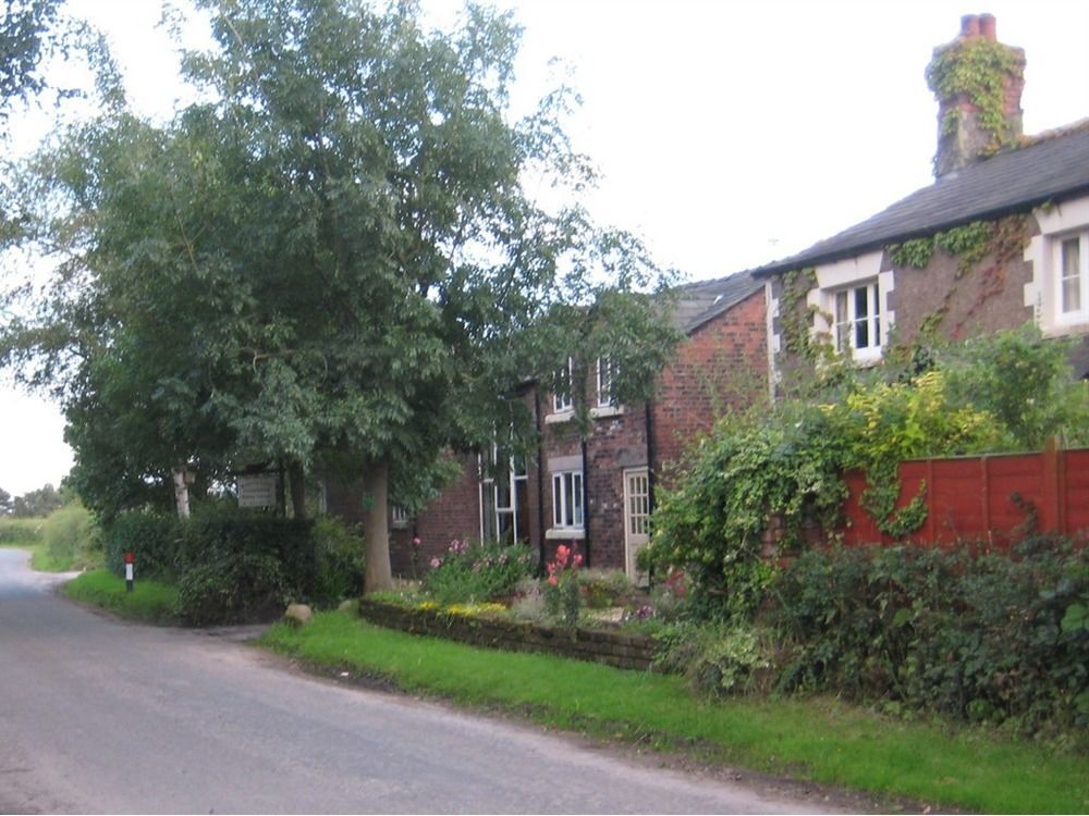 Martin Lane Farm Holiday Cottages Burscough Exterior photo